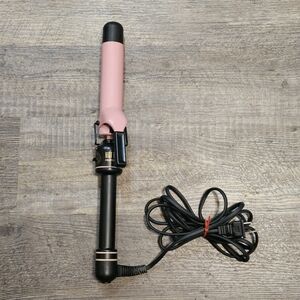 Hot Tools Professional Salon Curling Iron 1 ¼ Barrel